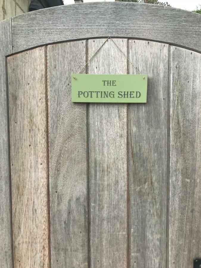 The Potting Shed Hotell Box  Exteriör bild